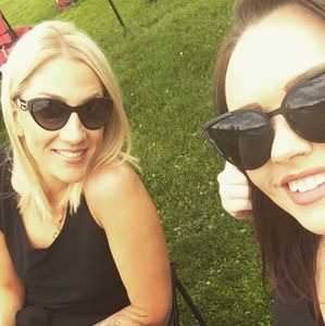 Meet your Posher, Sara